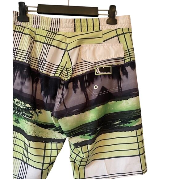 Wave Life Men's XL Swim Board Shorts Green Black Swim Beach Travel Resort NWT - Picture 5 of 11